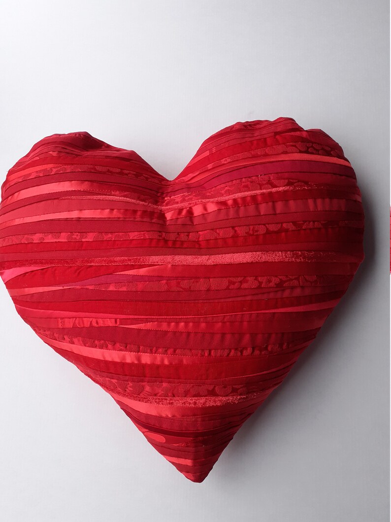 Heart Pillow Red Pillow Patchwork Pillow Cushion Pillow Love Etsy