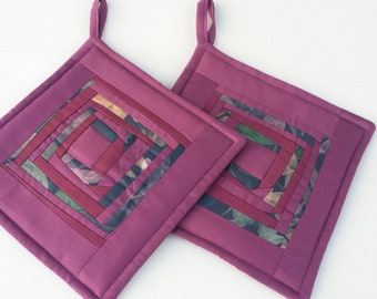 Set of 2 Purple Potholders Quilted Pot Holders Quilted  Potholders Fabric  Potholders