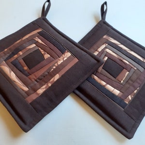 Pot Holders Set of 2 Modern Quilted Patchwork Potholders  Kitchen Decor