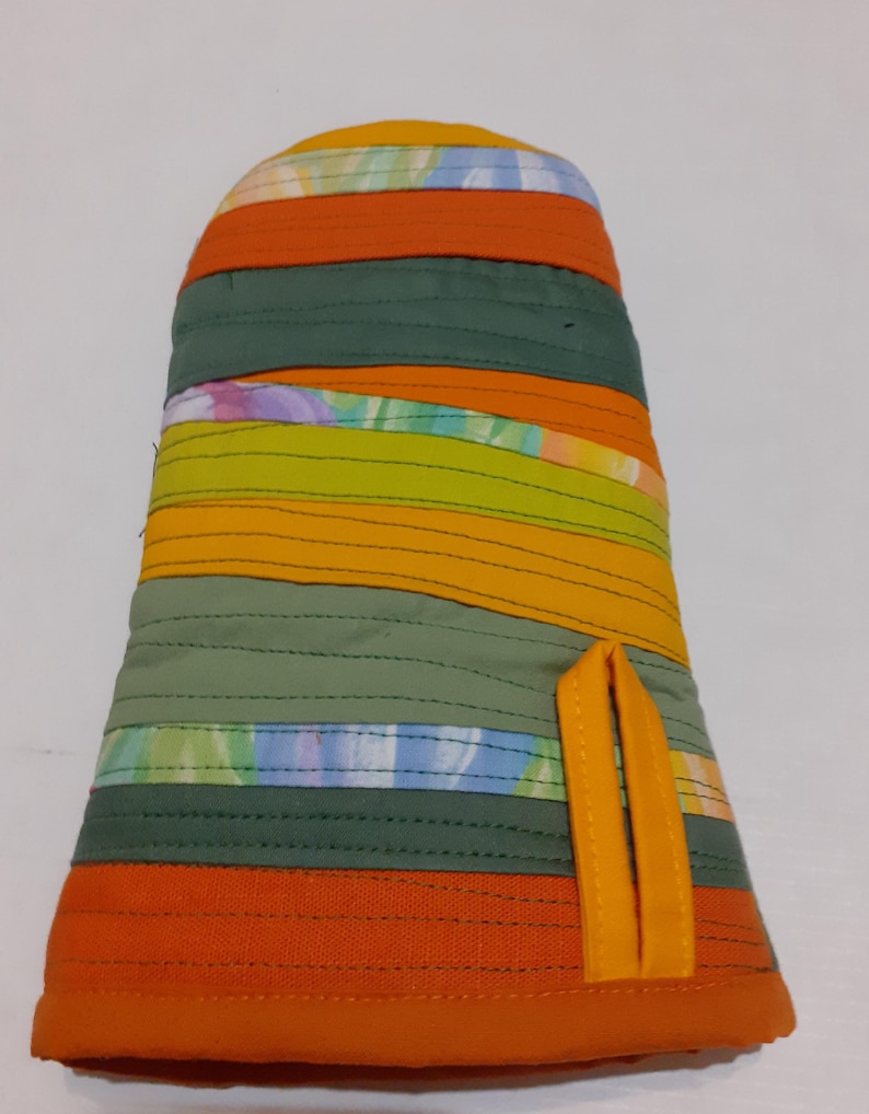 DzintrasPatchworkArt Patchwork Oven Mitt