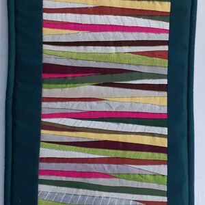 Tafelloper middenstukken groen geel beige modern tafeldecor patchwork