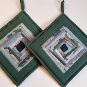 Quilted Pot Holders  Potholders Quilted  Pads  Patchwork Pot Holders  Set of 2