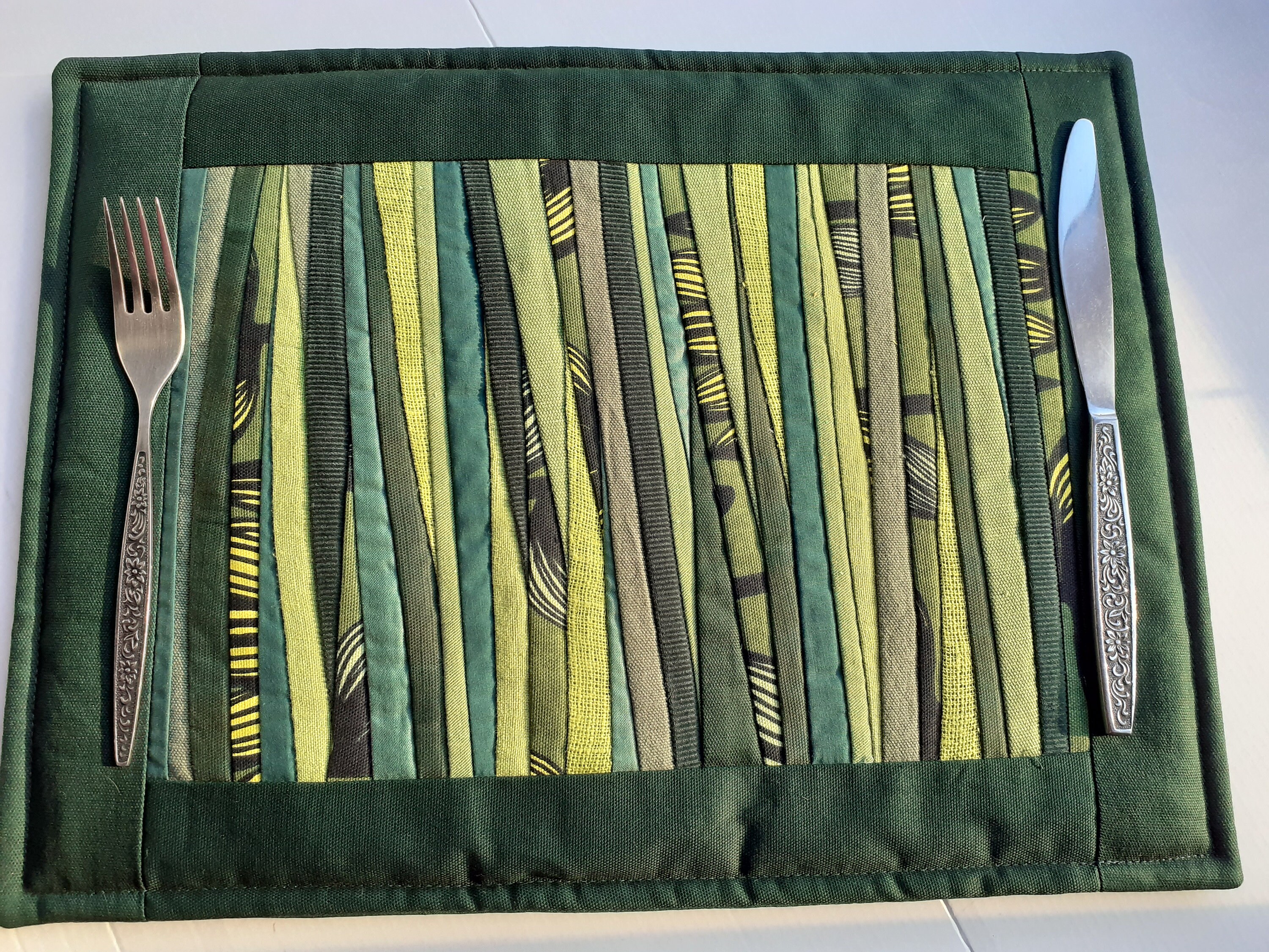 Quilted Green Yellow Placemats Set of 4 Padded Place Mats Etsy