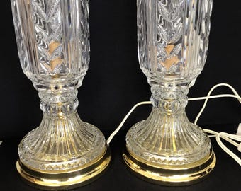 Lot de (2) lampes HOLLYWOOD REGENCY CRYSTAL, culot doré orienté vers le haut