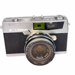 Petri 7s 35mm Film Rangefinder Camera, Tested & Clean Rare Classic Camera