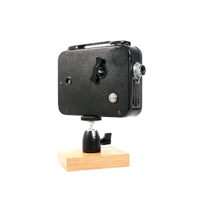 Cine "KODAK" Eight Model 20 8mm Movie Camera on Oak Display Stand - Unique Objet d'Art - Super Gift for the Photographer