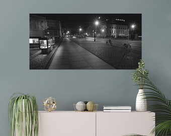 Muurkunstafbeelding Afbeelding van Berlijn bij nacht - Fine Art-print of 6000 px digitale download