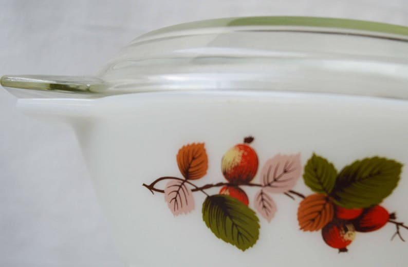 pastel set of 3 with lits Casserole Dish bowl with lit pink Vintage JAJ Pyrex bowl Rosehip