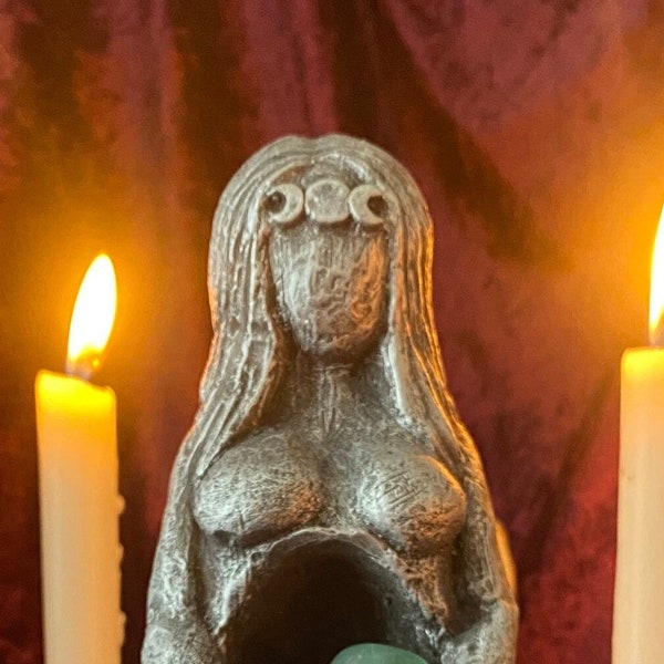 Large Goddess Statue withTriple moon detail and recess in tummy for crystals, silver coloured