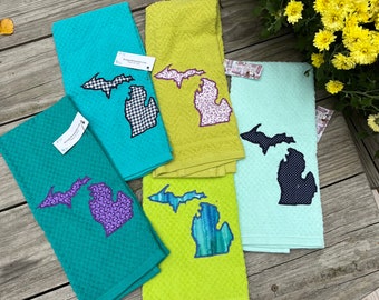 Michigan kitchen towels, adorable Terry towels, Detroit gifts, Michigan gifts for home, Cute hostess gifts, Michigan decor, Birthday gift