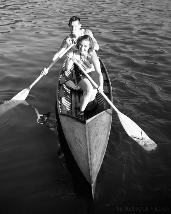 Retro Wall Art, 1930s Canoe Race Photo Print, Black & White