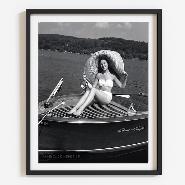 Vintage style wall art, Retro fashion photo print, Bikini model poster, Black and white custom print