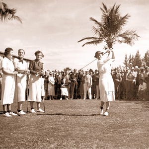 Vintage 1930's LPGA Golf Legends Photo Print: Retro Style Sports Art, Golf Gift imagem 4
