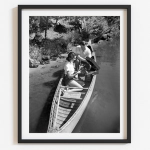 Fun vintage wall art, Retro couple with record player photo, Lake house wall art, Custom black and white photo print, Select size