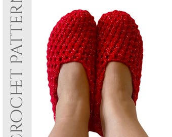 Crochet Slipper Pattern PDF, Cozy Christmas House Slippers, Easy Holiday Gift Crochet Pattern, Instant Download
