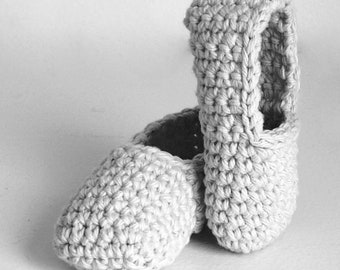 CROCHET PATTERN baby ballet slippers ⨯ shoes booties ⨯ worsted weight cotton yarn ⨯ PDF download ⨯ Baby Ballet Slippers by Repeat After Me