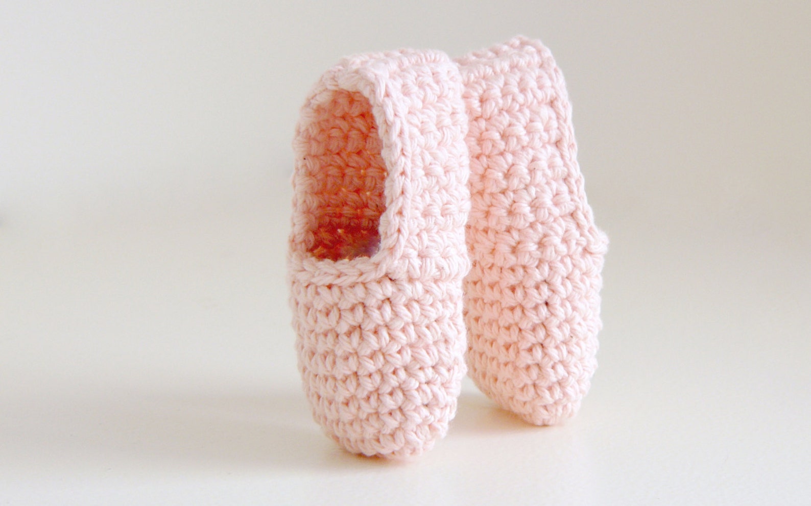 baby ballerina ballet shoes crochet pattern pdf download worsted weight cotton yarn