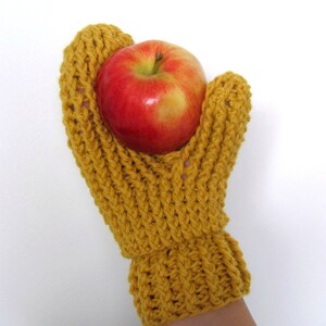 CROCHET PATTERN mittens ⨯ women ladies girls ⨯ knitted look ⨯ Warm Winter Quick Thick ⨯ PDF Download ⨯ Snowflake Mittens by Repeat After Me