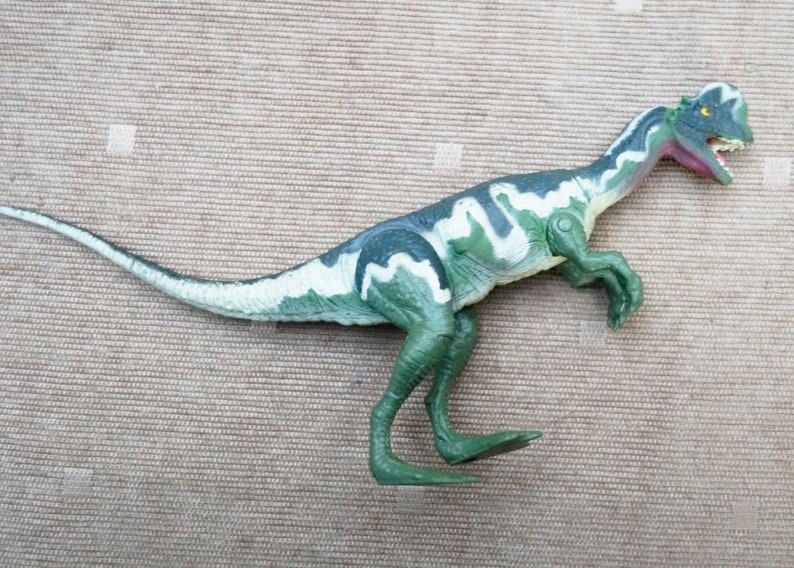 jurassic park dilophosaurus toy