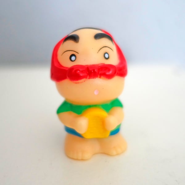 Vintage Crayon Shin Chan 'Knickers on head'  1.5 inch  vinyl blow molded figurine very rare