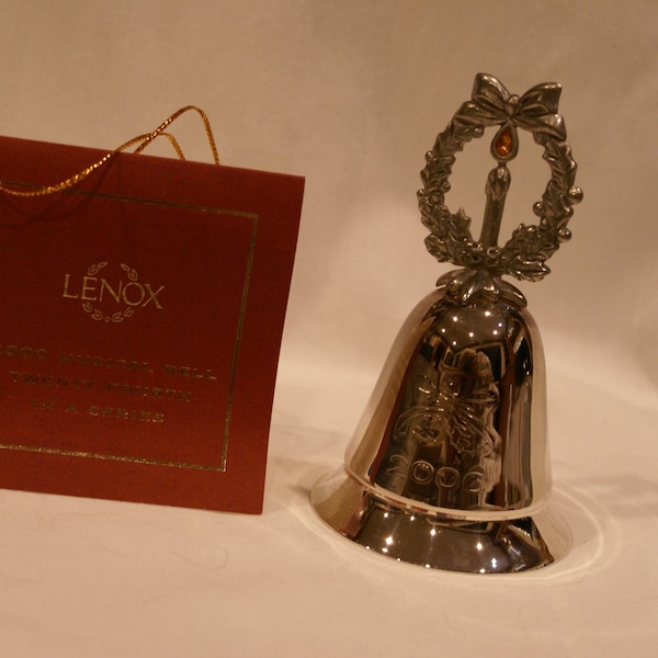2000Lenox Kirk Stieff Silver Plated Musicial Bell w/Original Box / Plays - Deck The Halls
