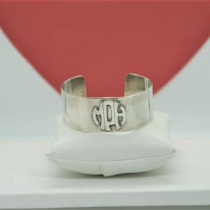 Leonore Doskow Sterling Silver Cuff Bracelet / Vintage / Hand Made Bracelet