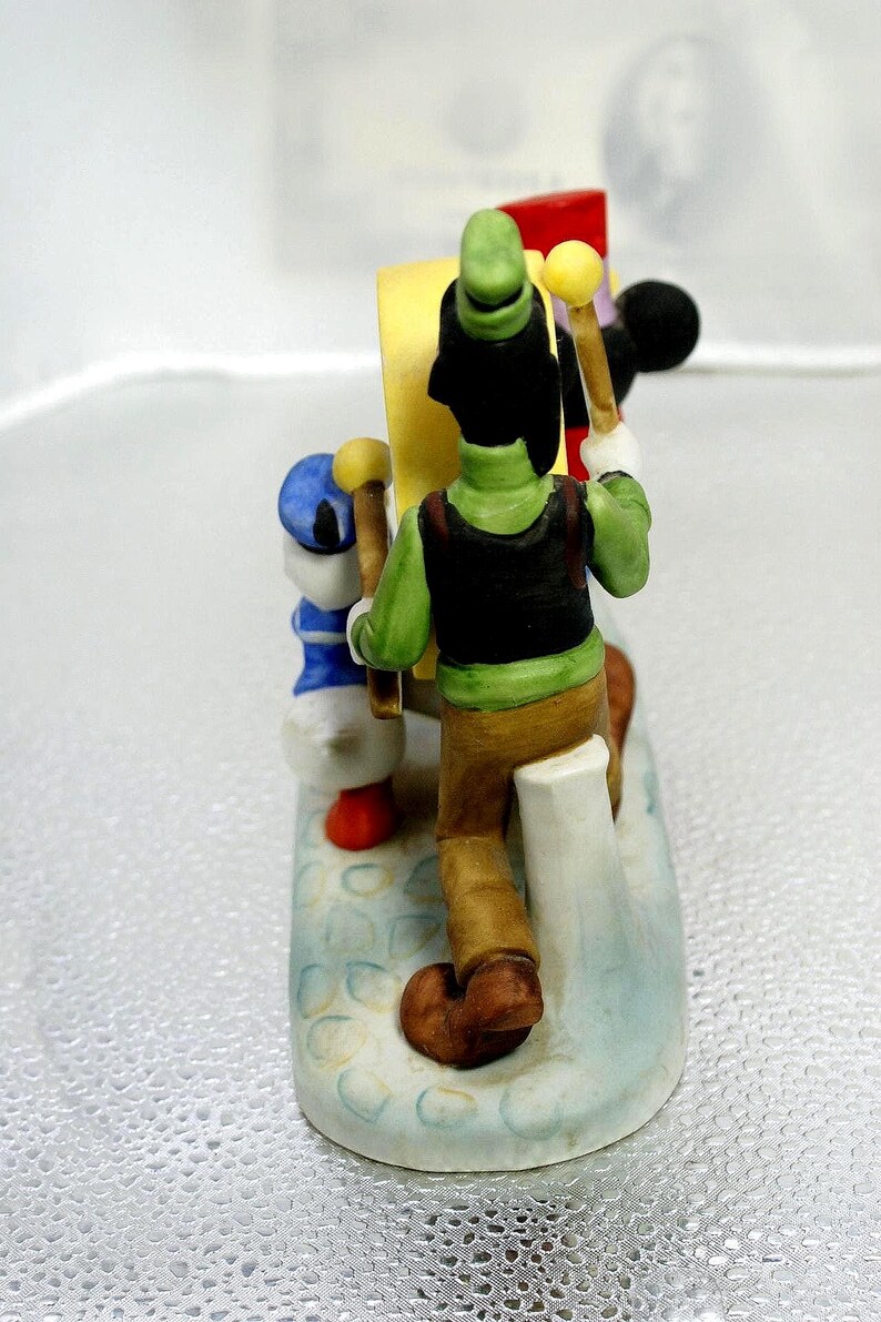 Figura de porcelana de la banda de música de Mickey Mouse, Goofy y el Pato Donald de Disney de los años 80 imagen 5