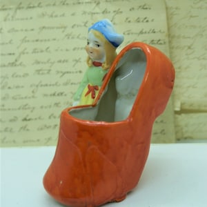 Dutch Girl w/Orange Clog/Shoe / Made in Japan / Clog Planter