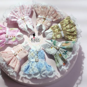 Doll clothes for Middle Blythe.