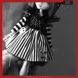 Clothes for M H  dolls.