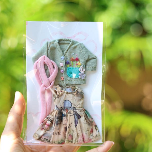 ¡COMPRA 4 Y LLÉVATE 1 GRATIS! Ropa para muñecas Middie Blythe.