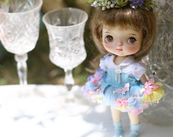 Dolls clothes for Holala dolls.