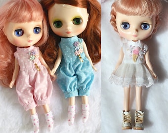Doll clothes for Middie Blythe.