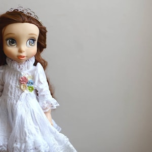 Doll clothes for Disney animator dolls 16&quot;.