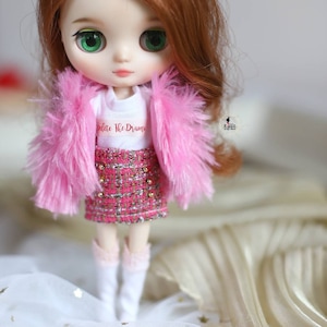 Dolls outfit for Middie blythe. Fashion Autumn Winter Warm fur Coat.