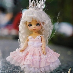 Doll clothes for Lati yellow.