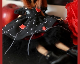 Ropa para muñecas MH.