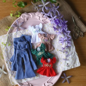 Doll clothes for  Middie blythe.