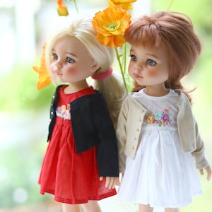 Dolls clothes for Paola Reina.