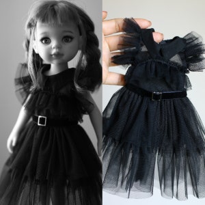 Dolls clothes for Paola Reina.