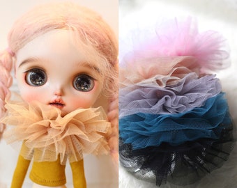 Col en tulle pour poupée. Accessoires pour poupée.