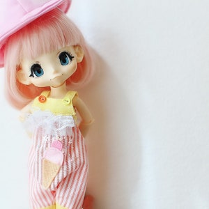 Outfit for Kiki pop dolls.