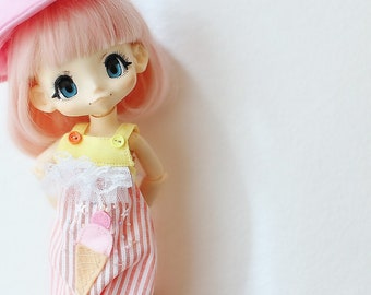 Outfit for Kiki pop dolls.