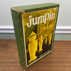 Vintage 1964 Jumpin A Game of Pawns 3M Bookshelf Game Complete image 2