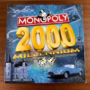 Vintage 2000 Monopoly Millennium Edition Collector&#39;s Tin Parker Brothers - Complete