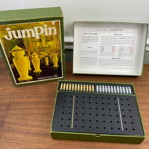 Vintage 1964 Jumpin A Game of Pawns 3M Bookshelf Game Complete image 4