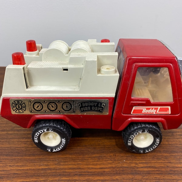 Vintage 1970's Buddy L Fire Department Truck Pressed Steel Pumper Emergency