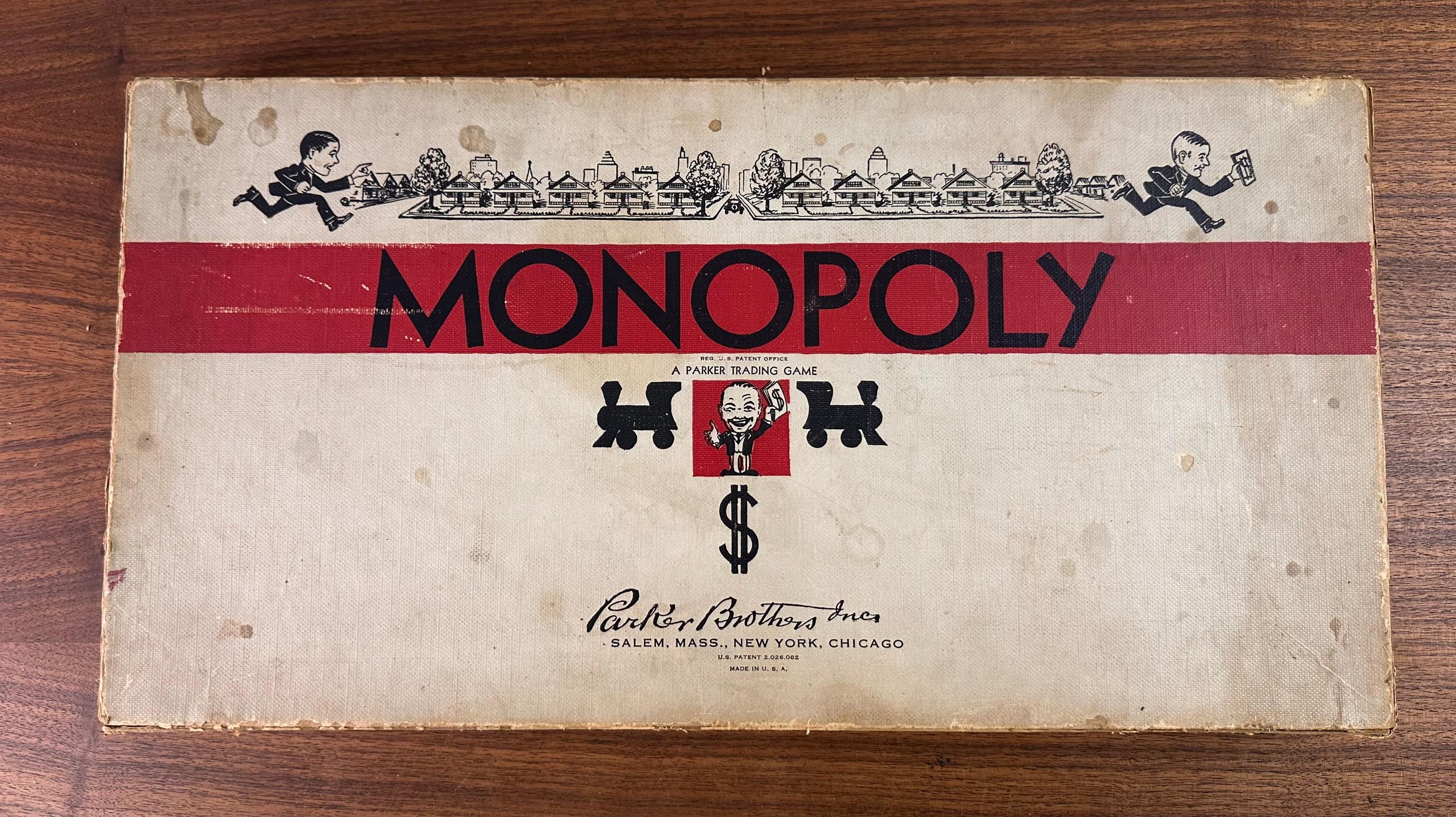 Vintage 1946 Monopoly Game by Parker Brothers - Famous White Box Set  -  Complete - Great Condition - with rare Airplane Token