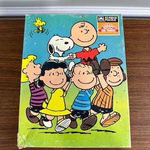 Vintage 1980s Snoopy  and Friends 63 Piece Puzzle by Golden - Complete