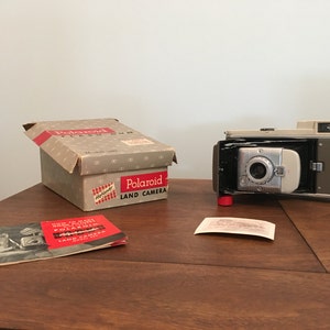 Vintage 1950s Polaroid Land Camera 80A - Display Only - No Film available anymore